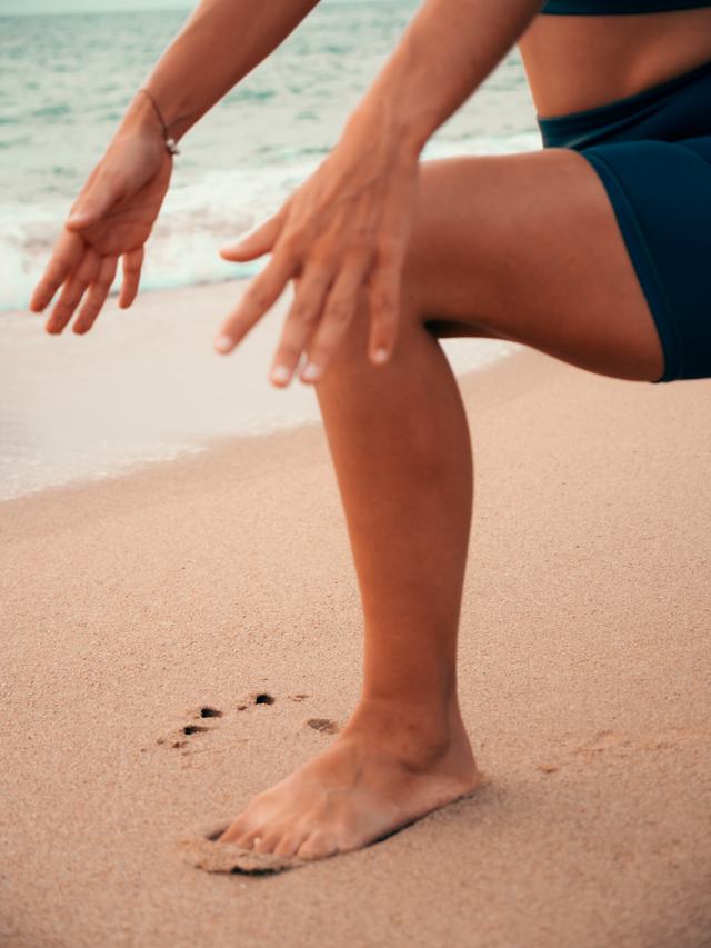Matériel de yoga : ce dont tu as vraiment besoin pour commencer (et le reste)